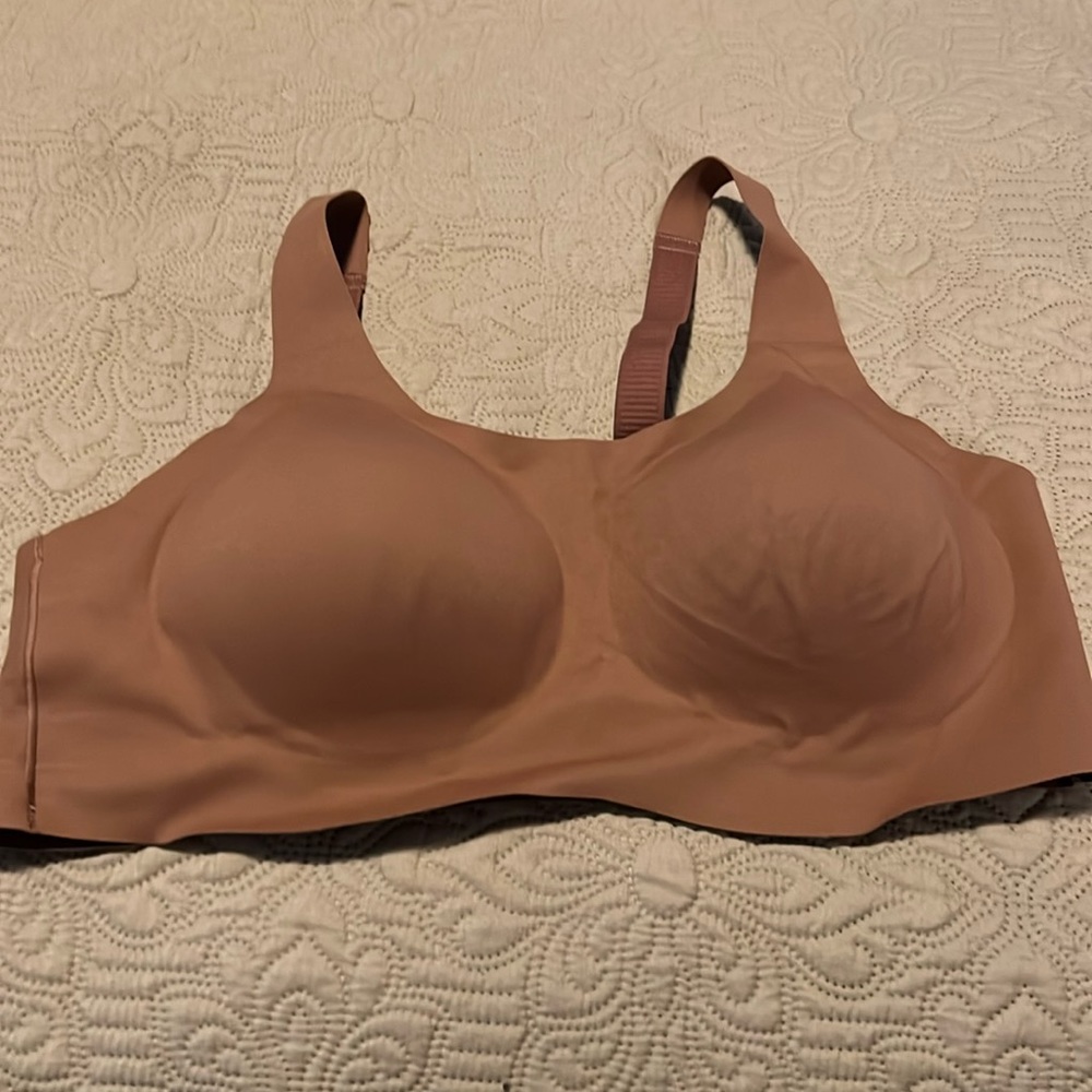 Knix pull-over bras